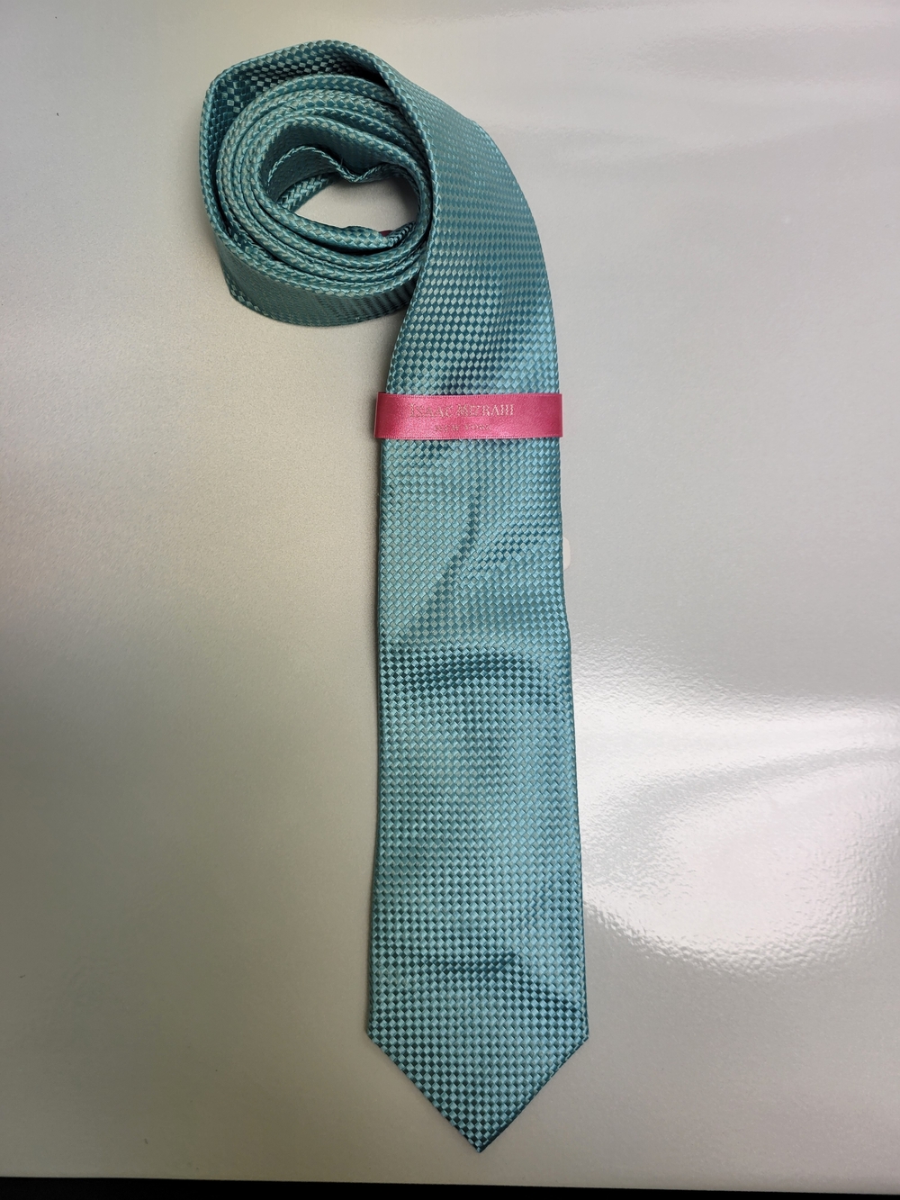 Isaac Mizrahi New York Men's Designer Silk Tie Blue Textured Geometric Pink NWT